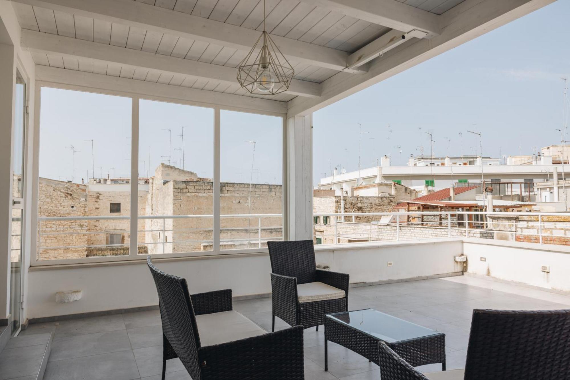 Santi Medici - Appartamento Centrale Con Terrazza Терлицци Экстерьер фото